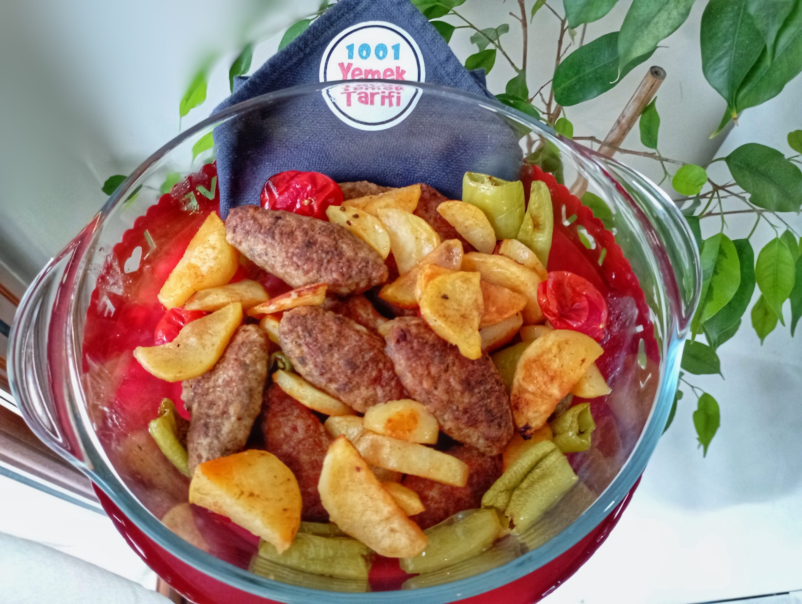 Fırında Kadınbudu Köfte Tarifi