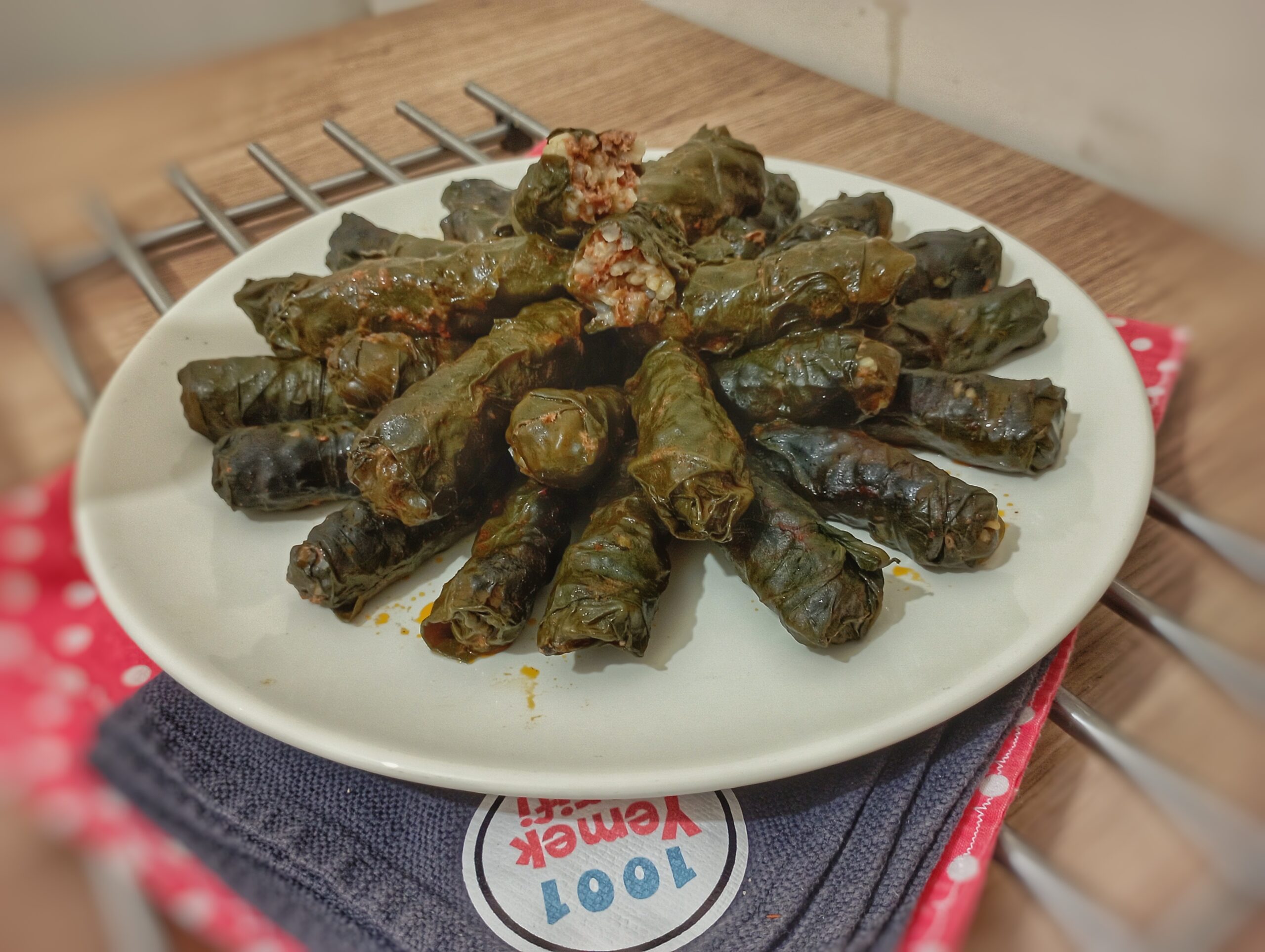 Etli Pazı Sarması