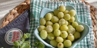 Atıştırmalık Donmuş Üzüm Tarifi