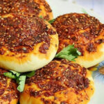 Hatay Usulü Biberli Ekmek Tarifi