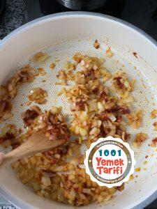 Ispanaklı Gül Böreği