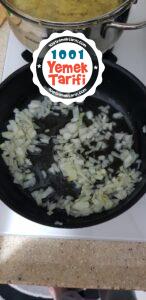 Mercimek Köftesi Nasıl Yapılır