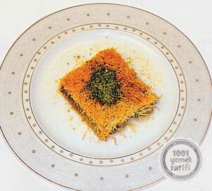 Tel Kadayif Tarifi-Nefis Kadayif Tatlisi Nasil Yapilir-kac kalori-kolya ve pratik ev yapimi-1001yemektarifi