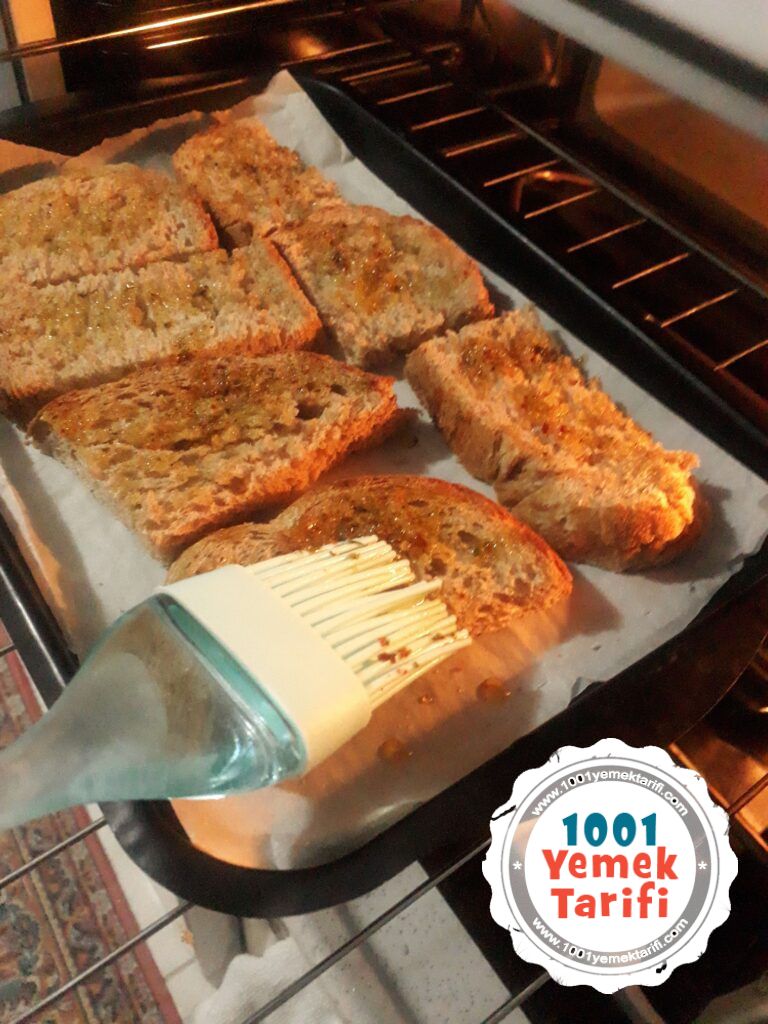 Bruschetta Tarifi (İtalyan mezesi olarak bilinir)