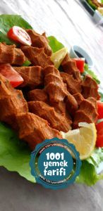 Çiğ köfte tarifi sunum