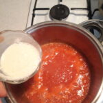 Domatesli Kesme Manti corbasi Tarifi nasil yapilir kac kalori