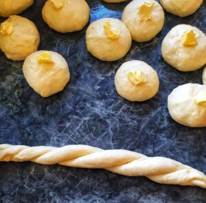 acma tarifi yapımı nasıl yapılır kac kalori-1001yemektarifi-acma-poğaça-borek