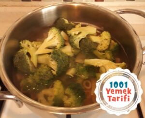 brokolili makarna mantısı tarifi yapımı nasıl yapılır