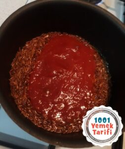 Domatesli Arpa Sehriye Çorbası yapımı nasıl yapılır tarifi