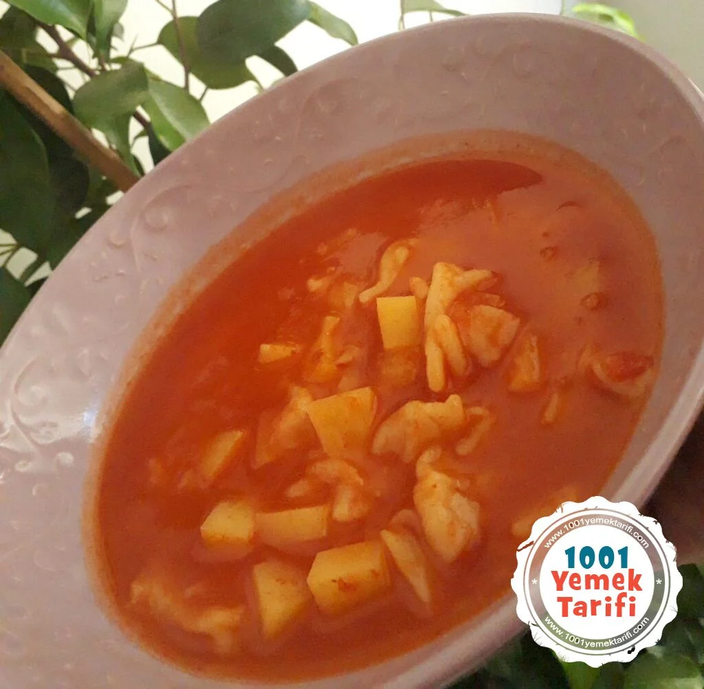 Kesme Mantı Çorbası Tarifi (nasıl yapılır-kaç kalori) yapımı