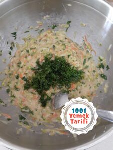 Tavada Kabak Mücver Tarifi yapımı nasıl yapılır kaç kalori