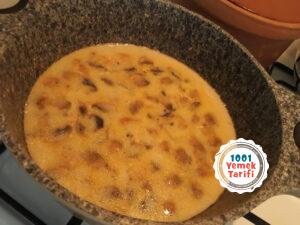 Kremasız Tavuklu Mantar Çorbası Nasıl Yapılır? yapımı nasıl yapılır