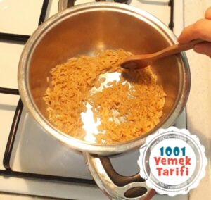 Arpa Şehriye Çorbası tarifi yapımı nasıl yapılır (Et sulu ve sebzeli)