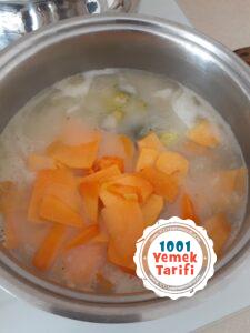 Bal Kabaklı Kremalı Brokoli Çorbası yapımı tarifi nasıl yapılır kaç kalori