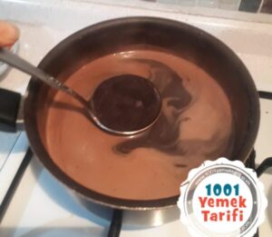 Çikolatalı Un Helvası tarifi yapımı-un helvasi nasil yapilir (Browni Tadında) püf noktası