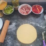 Mayasız Pizza Tarifi yapımı (Evde nasıl yapılır)