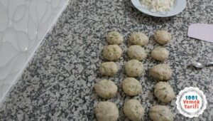 Dereotlu Poğaça Tarifi (mayalı poğaça nasıl yapılır-kaç kalori)