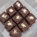 Çikolata soslu yeşil kek tarifi