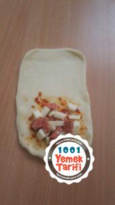 sucuklu poğaça tarifi