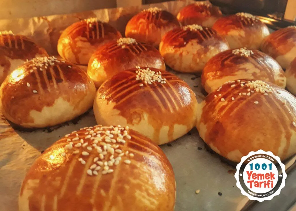 Mayalı sade poğaça tarifi (Karaköy poğaçası nasıl yapılır) Mayalı sade poğaça tarifi (Karaköy poğaçası nasıl yapılır)