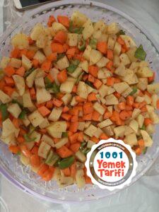 Fırında Sebzeli Köfte