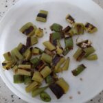 Közlenmiş biber salatası tarifi