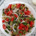 Közlenmiş biber salatası tarifi