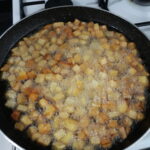 Patatesli Yumurta yapımı