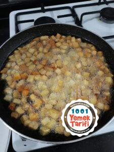 Patatesli Yumurta yapımı