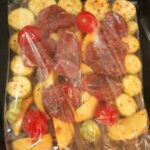 Fırın Poşetinde Sebzeli Et Yemeği tarifi nasıl yapılır