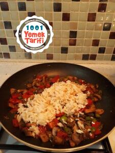 Mantar Soteli Pirinç Pilavı Tarifi nasıl yapılır-kaç kalori