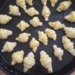 Kruvasan Poğaça Tarifi nasıl yapılır-kaç kalori