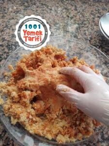 Mercimek Köftesi Tarifi resimli ve fotoğraflı anlatım nasıl yapılır