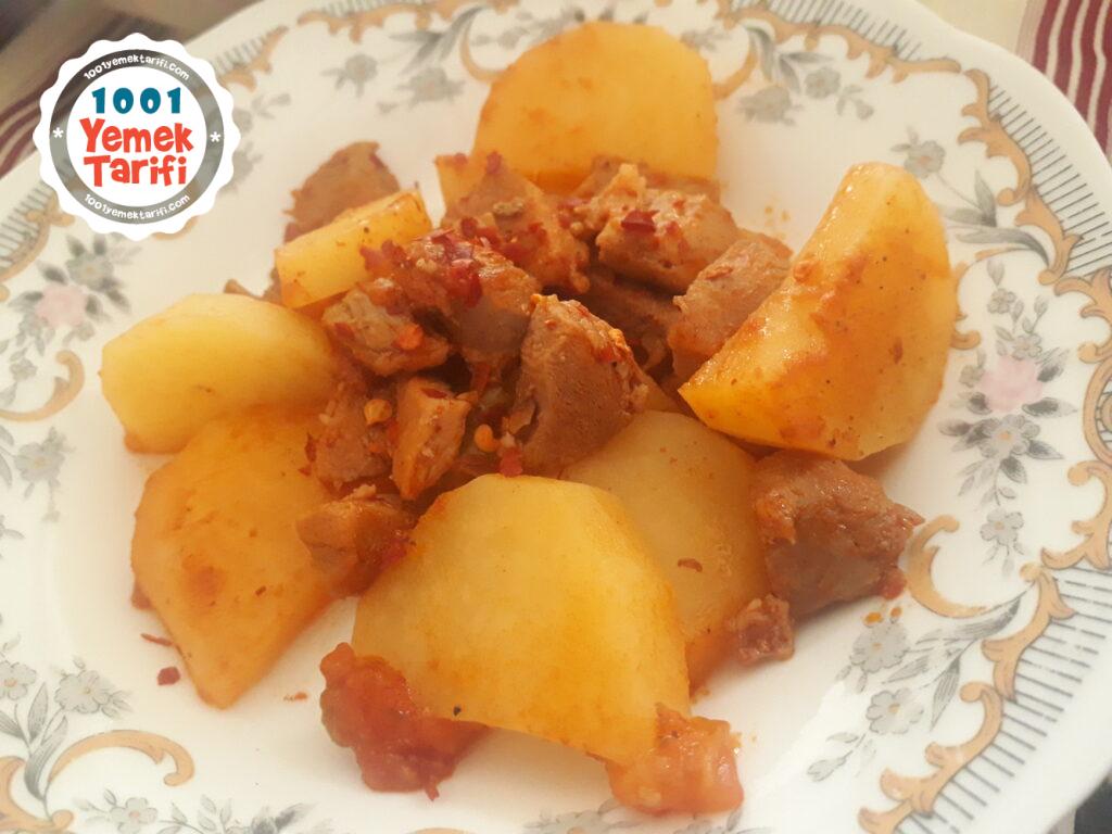 Etli Patates Yemeği