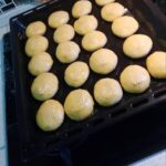 Karaköy Poğaçası tarifi