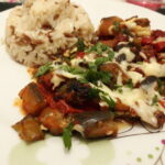 Fırında Kaşarlı Etli Patlıcan Yemeği