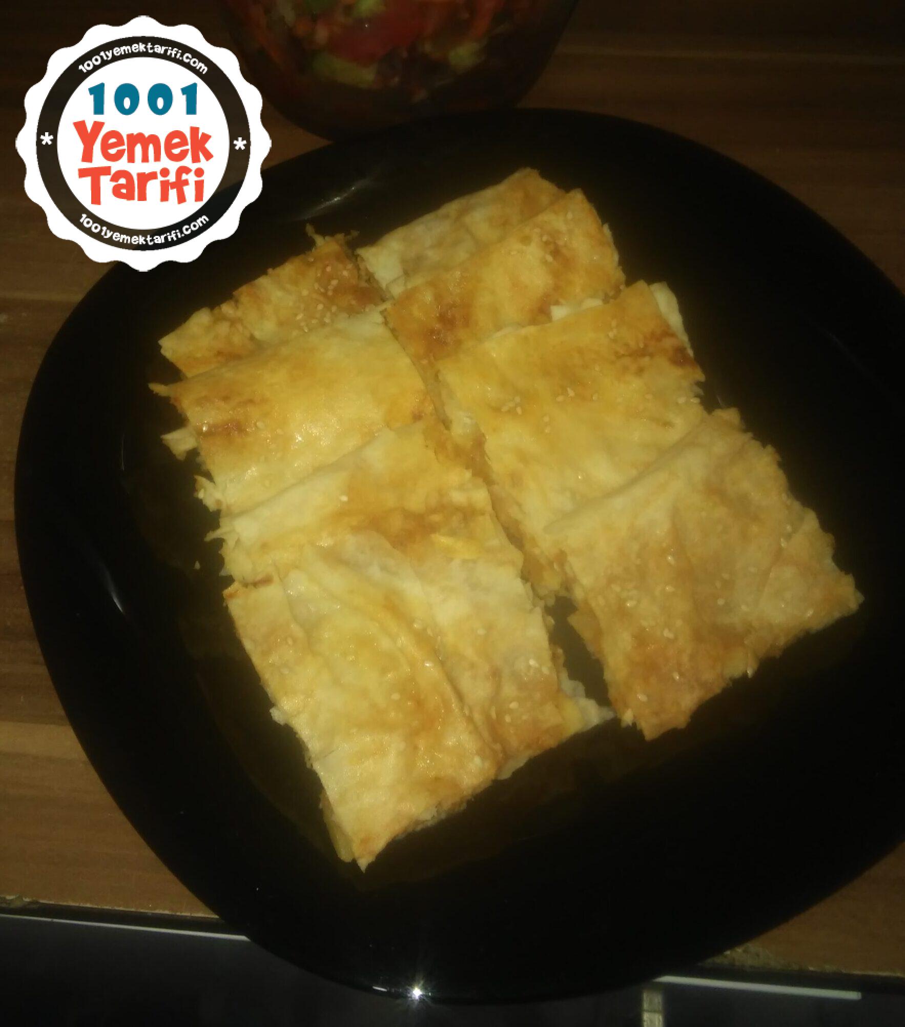 Patatesli Börek tarifi