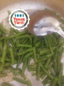 Zeytinyağlı Taze Börülce Tarifi