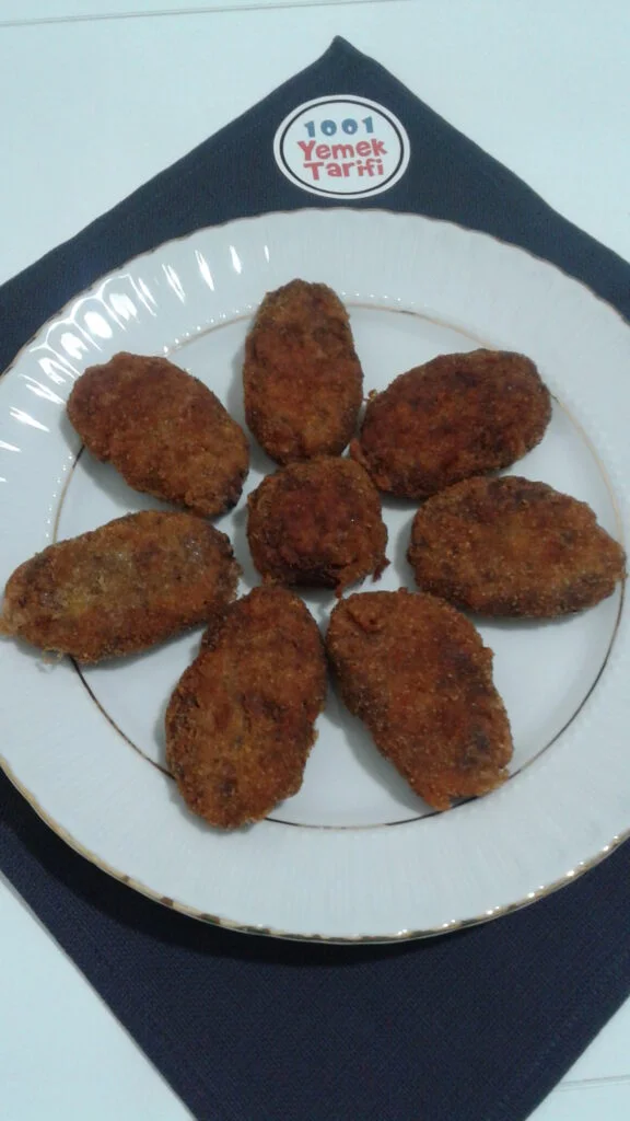 Kadınbudu Köfte yapımı