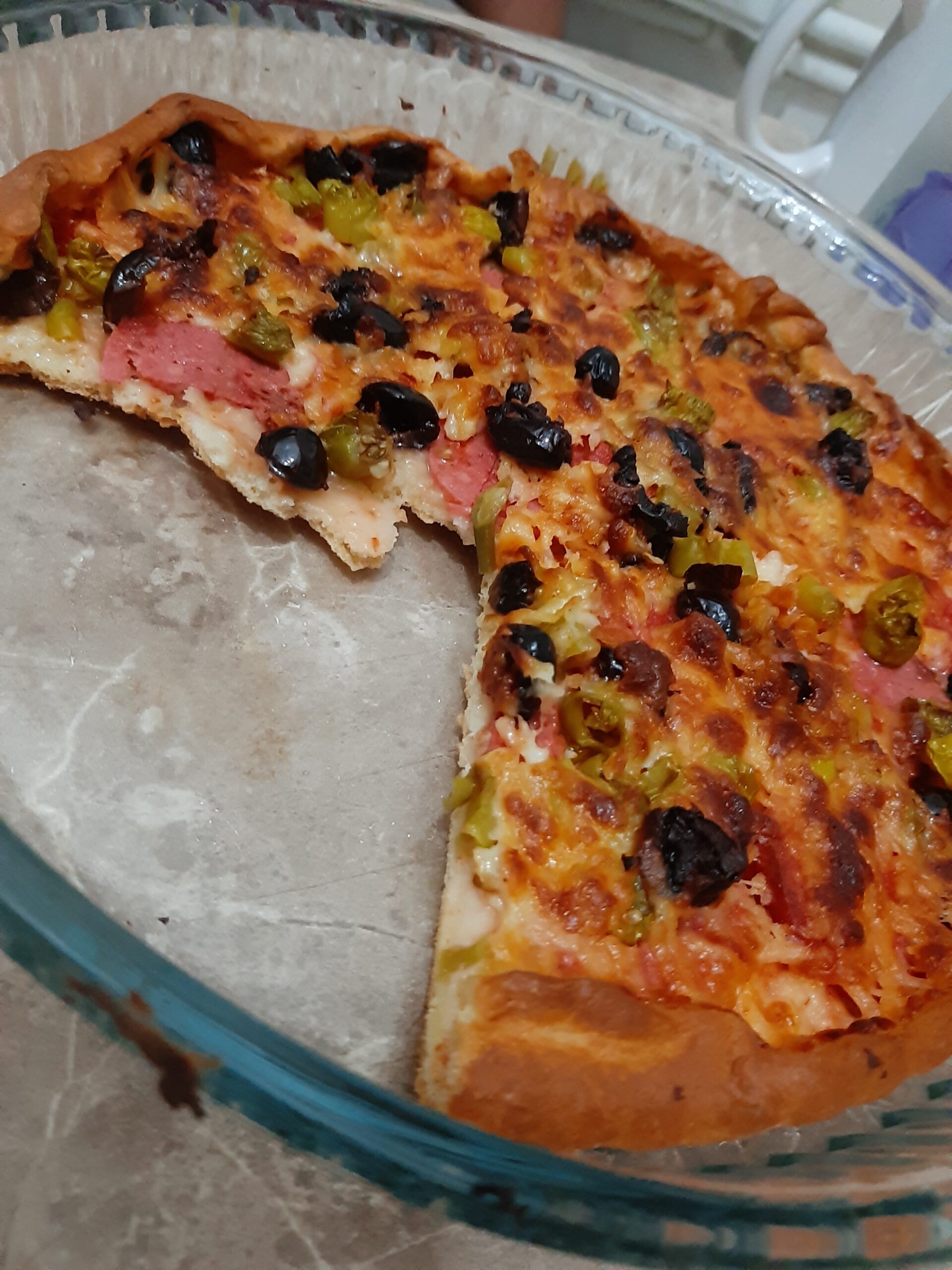 Evde Kolay Pizza Yapımı