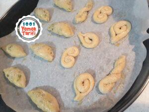 Dereotlu Poğaça yapımı