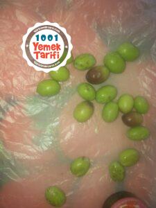 Kırma Yeşil Zeytin Nasıl Yapılır