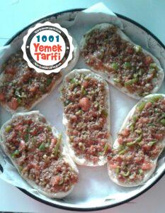 Bazlamadan Kıymalı Pide Tarifi