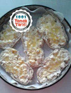 Bazlamadan peynirli Pide Tarifi