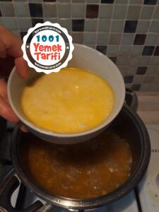 Tavuk Suyuna Çorba basıl yapılır