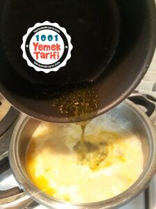 Tavuk Suyuna Çorba tarifi