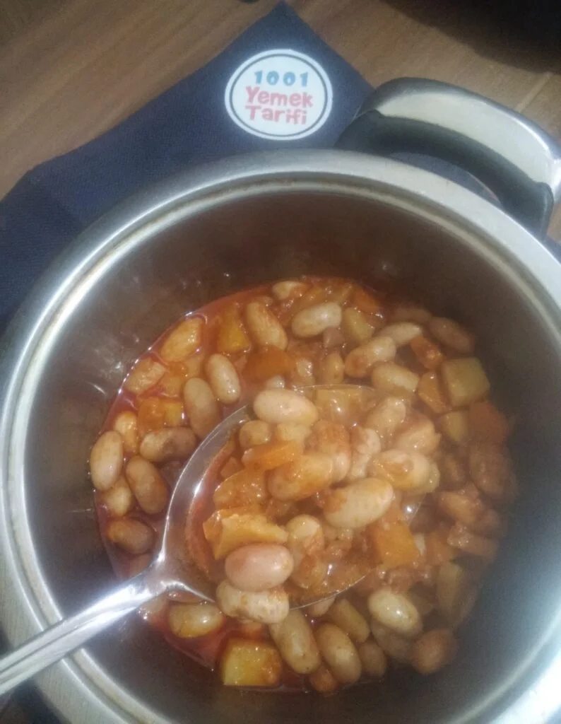 Zeytinyağlı Barbunya Pilaki