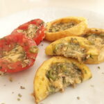 Kahvaltılık Patates ve Domatesli Omlet Tarifi