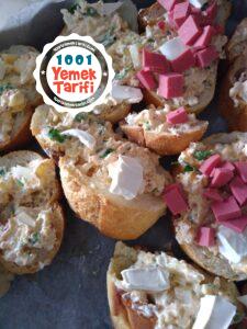 Bayat Ekmek Pizzası nasıl yapılır