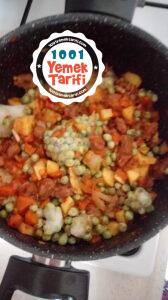 Etli Bezelye yemeği